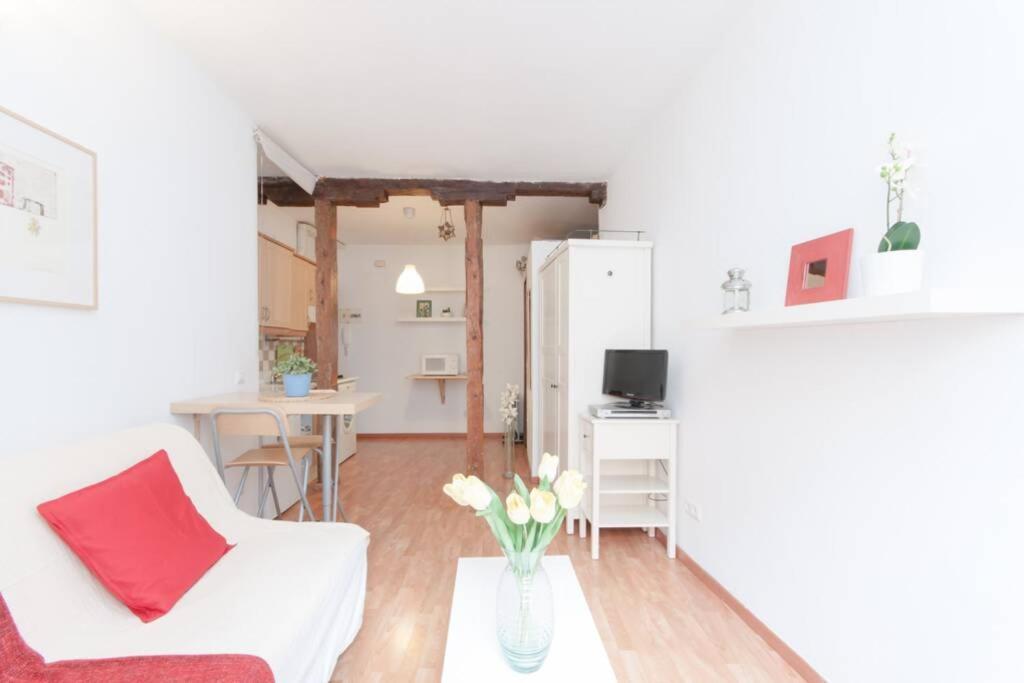 Estudio Magdalena, Pleno Centro De Madrid Eksteriør billede