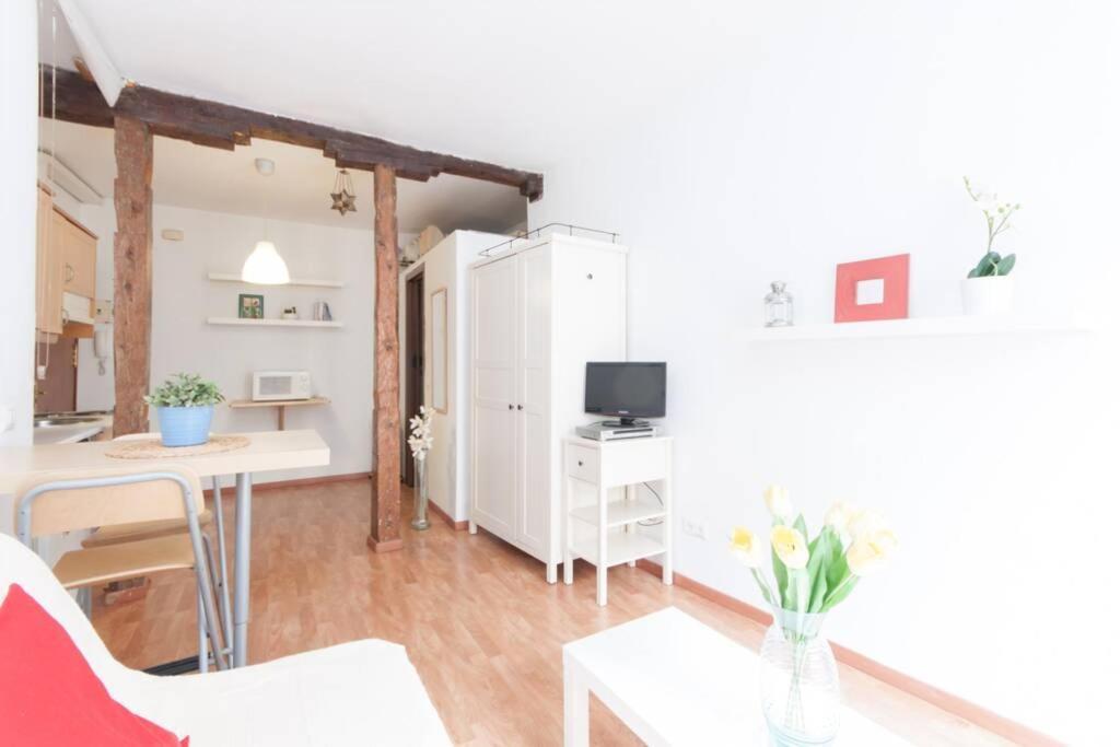 Estudio Magdalena, Pleno Centro De Madrid Eksteriør billede